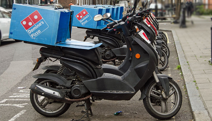 blad operatie vallei Subsidie moet kilometervretende pizzakoeriers bewegen tot aanschaf elektrische  scooters - VerkeersNet