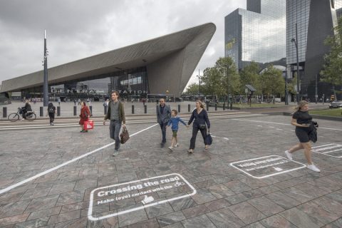Oversteek-experiment Weena. FOTO Gemeente Rotterdam