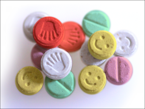 XTC-pillen, drugsgebruik in het verkeer