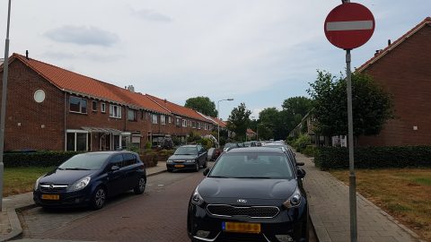 Parkeren in woonwijk Arnhem1