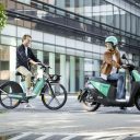Deelfietsen en -scooters van TIER Mobility Netherlands (foto: TIER)