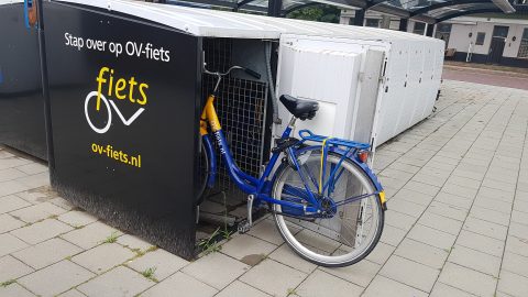 OV-fiets in kluis op station Deurne