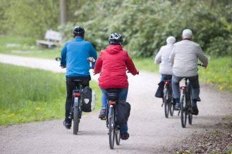 Beeld: fietsers in Oldenzaal